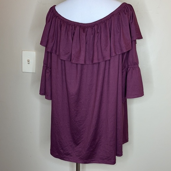 Eye Candy Top - Picture 7 of 8